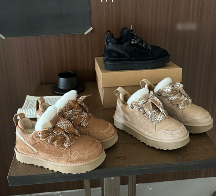 UGG Snow boots Momen