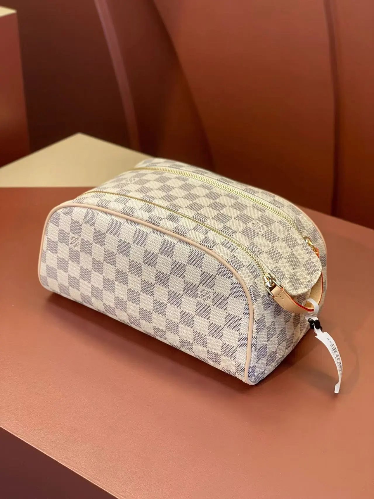 Louis Vuitton cosmetic bag best quality