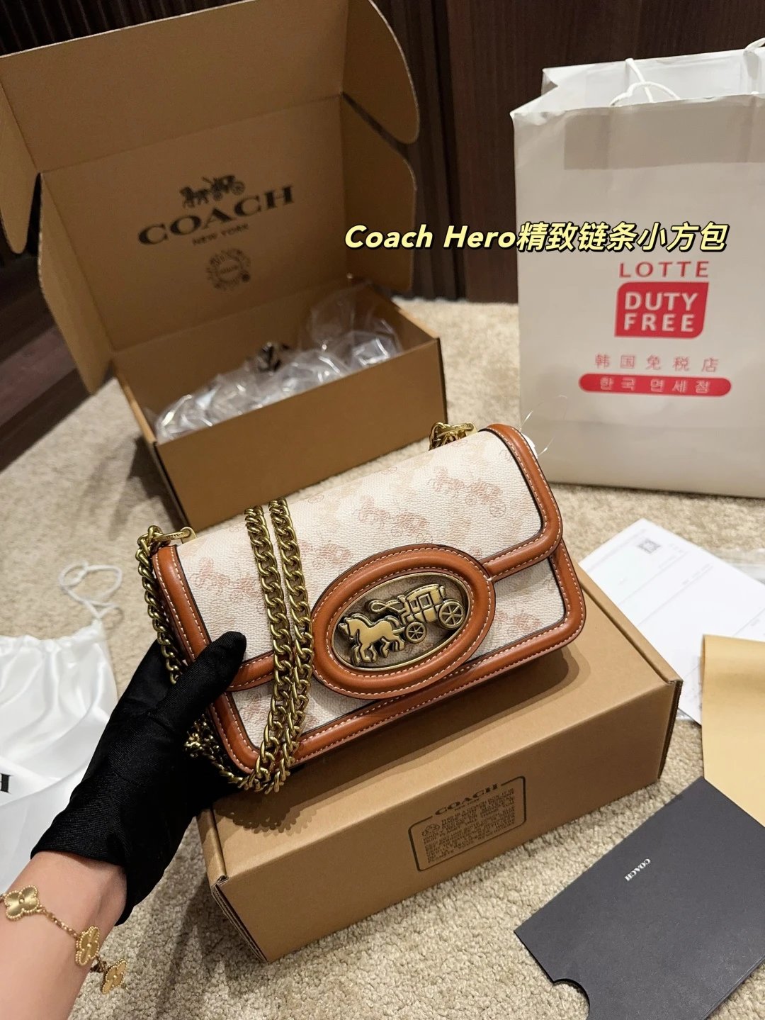 Coach Handbags Hero 20*12
